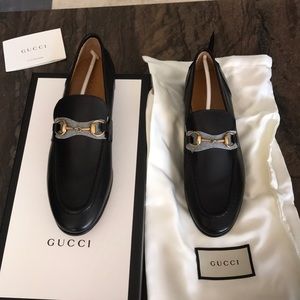 Ladies black loafer. 36.5